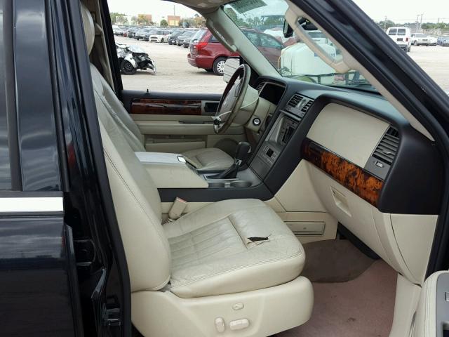 5LMFU27R33LJ27917 - 2003 LINCOLN NAVIGATOR BLACK photo 5