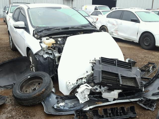 1FADP3K27FL369514 - 2015 FORD FOCUS SE WHITE photo 1