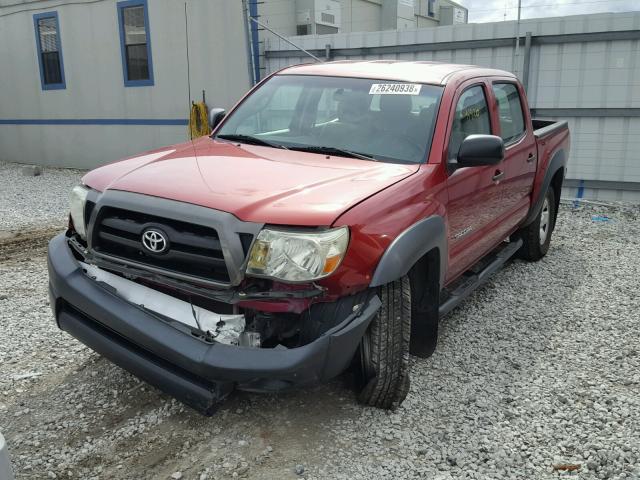 3TMJU62N48M069612 - 2008 TOYOTA TACOMA DOU RED photo 2