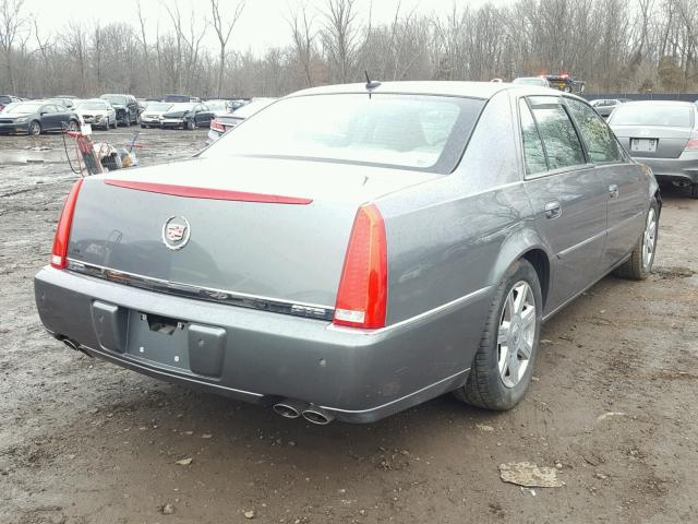 1G6KD57YX7U182964 - 2007 CADILLAC DTS GRAY photo 4