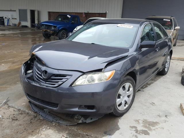 4T1BE46K27U193423 - 2007 TOYOTA CAMRY LE A GRAY photo 2