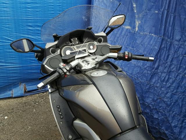 WB1061208EZZ25465 - 2014 BMW K1600 GTL GRAY photo 5