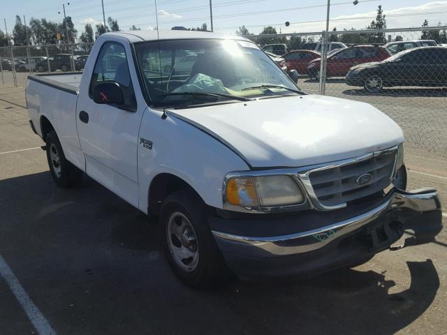 3FTZF1729YMA81625 - 2000 FORD F150 Ақ фото 1