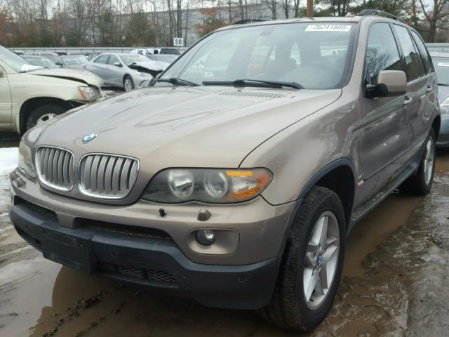 5UXFB53545LV15371 - 2005 BMW X5 4.4I BROWN photo 2