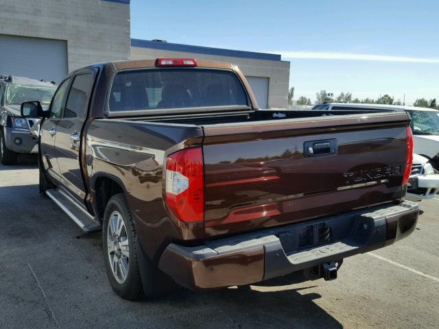 5TFGY5F10HX221234 - 2017 TOYOTA TUNDRA CRE BROWN photo 3