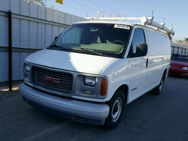 1GTFG25M9Y1139434 - 2000 GMC SAVANA G25 WHITE photo 2