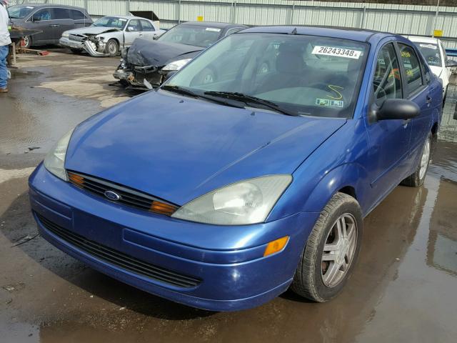 1FAFP34303W308160 - 2003 FORD FOCUS SE C BLUE photo 2