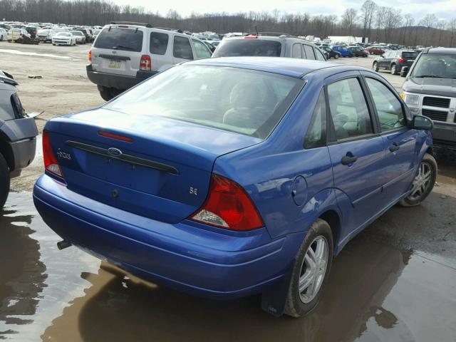 1FAFP34303W308160 - 2003 FORD FOCUS SE C BLUE photo 4