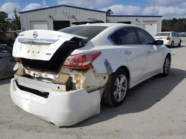 1N4AL3AP5DC271445 - 2013 NISSAN ALTIMA 2.5 WHITE photo 4