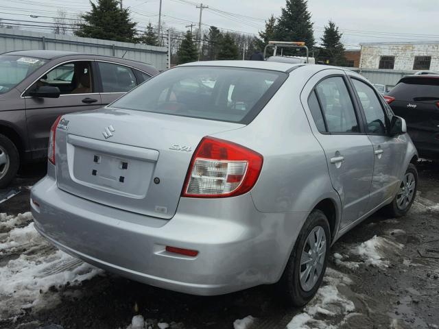 JS2YC5A25A6302167 - 2010 SUZUKI SX4 LE SILVER photo 4