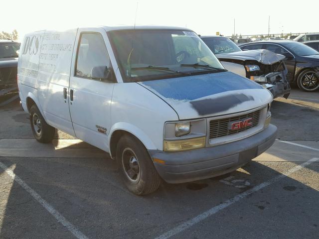 1GTDM19WX1B505813 - 2001 GMC SAFARI XT WHITE photo 1