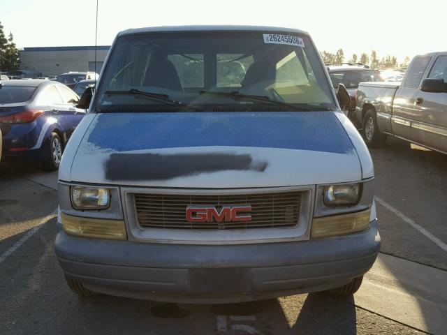 1GTDM19WX1B505813 - 2001 GMC SAFARI XT WHITE photo 9