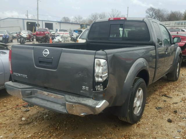 1N6AD06U95C438960 - 2005 NISSAN FRONTIER K GRAY photo 4