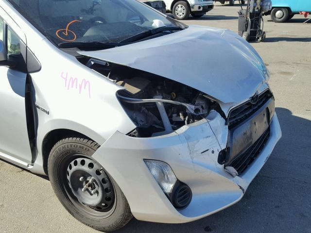 JTDKDTB30F1114850 - 2015 TOYOTA PRIUS C SILVER photo 9