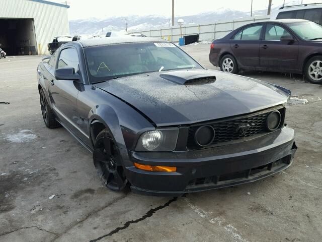 1ZVFT82H475269261 - 2007 FORD MUSTANG GT GRAY photo 1