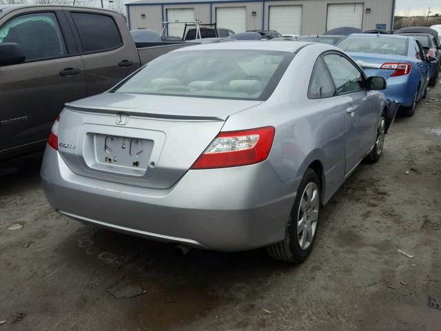 2HGFG12687H526008 - 2007 HONDA CIVIC LX SILVER photo 4