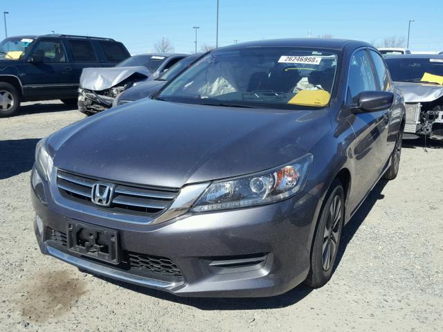 1HGCR2F30DA040564 - 2013 HONDA ACCORD LX CHARCOAL photo 2