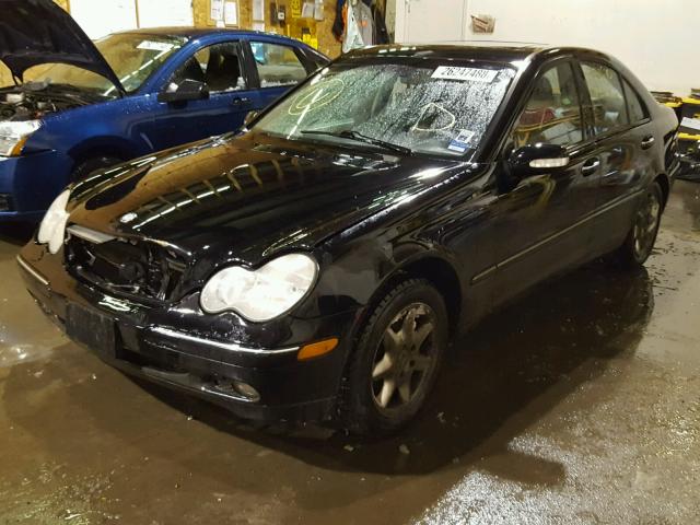 WDBRF61J92F264249 - 2002 MERCEDES-BENZ C 240 BLACK photo 2