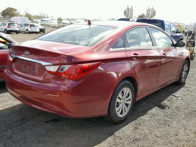 5NPEB4AC4BH296632 - 2011 HYUNDAI SONATA GLS RED photo 4