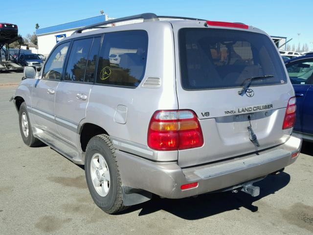 JT3HT05J3Y0125957 - 2000 TOYOTA LAND CRUIS SILVER photo 3