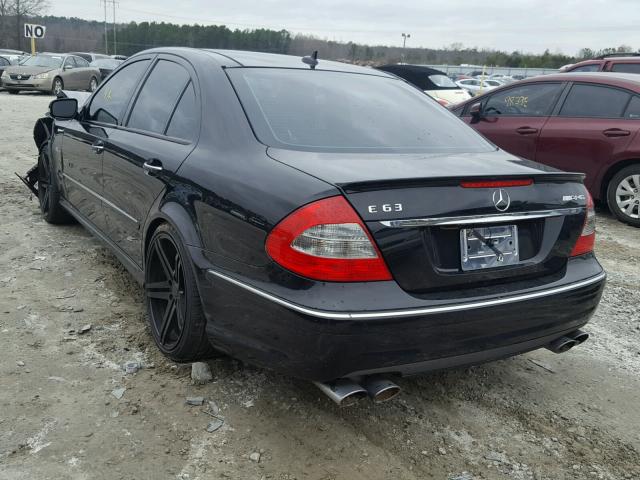 WDBUF77X68B233228 - 2008 MERCEDES-BENZ E 63 AMG BLACK photo 3