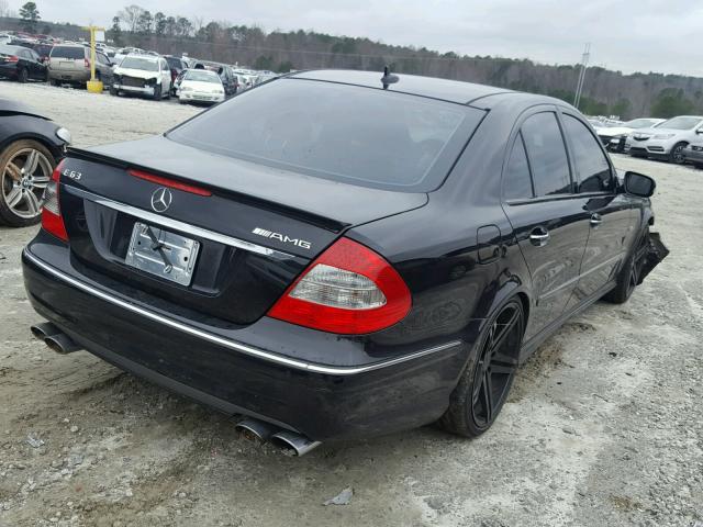 WDBUF77X68B233228 - 2008 MERCEDES-BENZ E 63 AMG BLACK photo 4