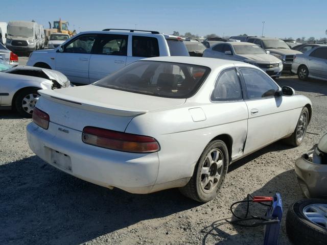 JT8CH32Y6T0049913 - 1996 LEXUS SC 400 WHITE photo 4