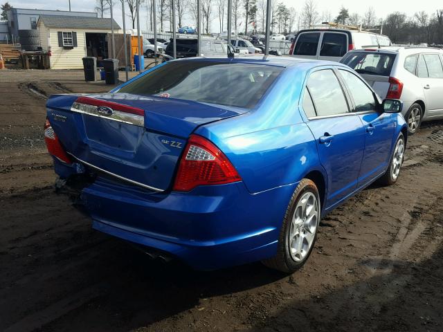 3FAHP0HA3BR199372 - 2011 FORD FUSION SE BLUE photo 4