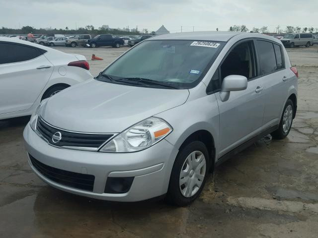 3N1BC1CP9CK202527 - 2012 NISSAN VERSA S SILVER photo 2