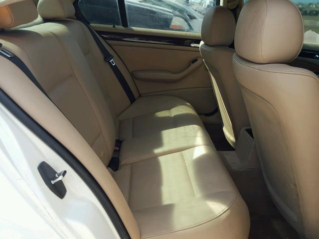 WBAAM3337XFP59880 - 1999 BMW 323I AUTOM WHITE photo 6