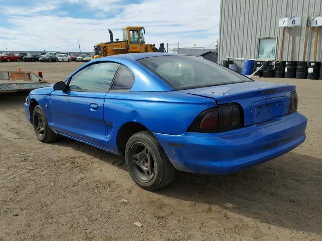 1FAFP4049WF125056 - 1998 FORD MUSTANG BLUE photo 3