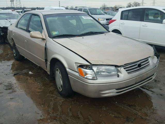 4T1BG22K8WU187676 - 1998 TOYOTA CAMRY CE TAN photo 1