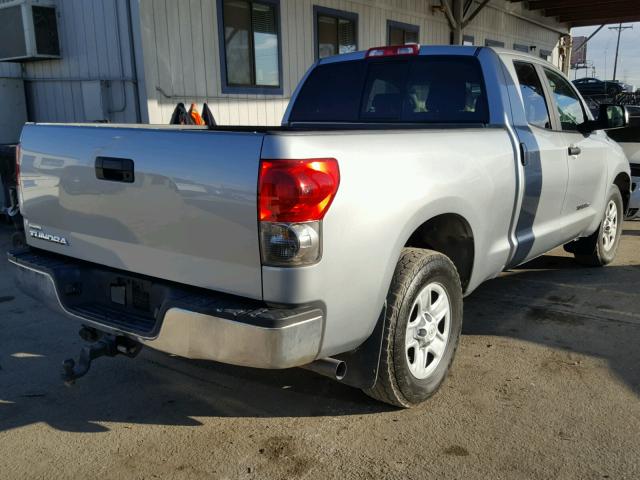 5TFRM5F11AX006911 - 2010 TOYOTA TUNDRA DOU SILVER photo 4