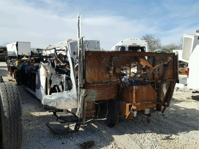 4UZAAHAK71CJ91279 - 2001 FREIGHTLINER CHASSIS X BURN photo 1