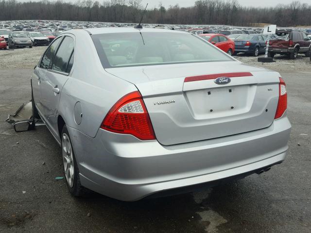 3FAHP0HA7AR312612 - 2010 FORD FUSION SE SILVER photo 3