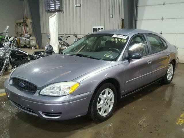 1FAFP53U36A112947 - 2006 FORD TAURUS SE GRAY photo 2