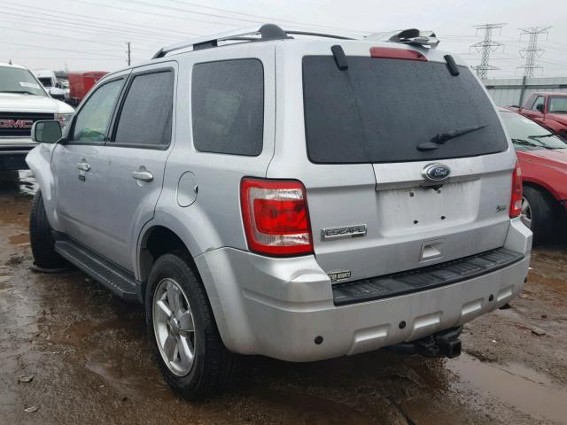 1FMCU9EGXBKC28621 - 2011 FORD ESCAPE LIM SILVER photo 3