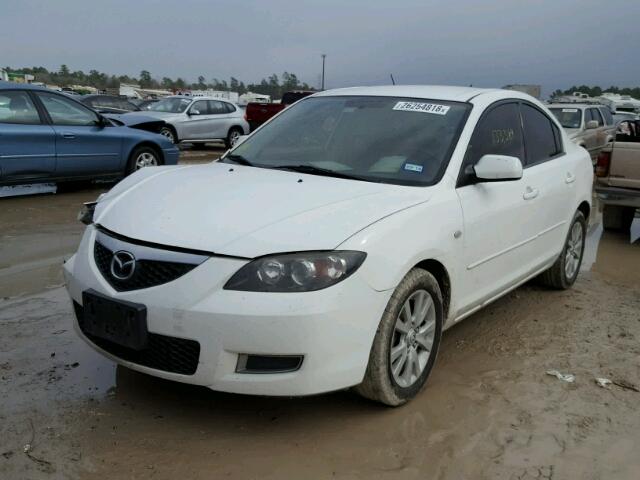 JM1BK12F181846170 - 2008 MAZDA 3 I WHITE photo 2