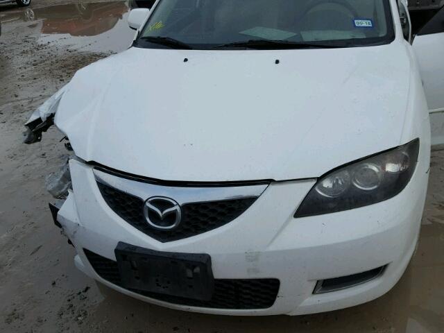 JM1BK12F181846170 - 2008 MAZDA 3 I WHITE photo 7