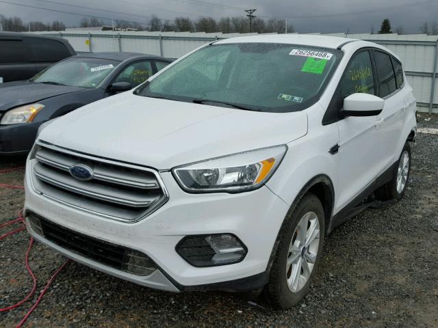 1FMCU9GD9HUC98031 - 2017 FORD ESCAPE SE WHITE photo 2