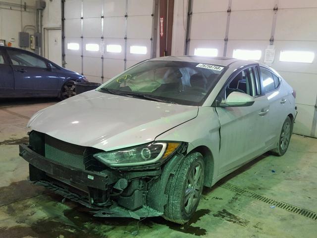 KMHD84LF9JU493362 - 2018 HYUNDAI ELANTRA SE SILVER photo 2