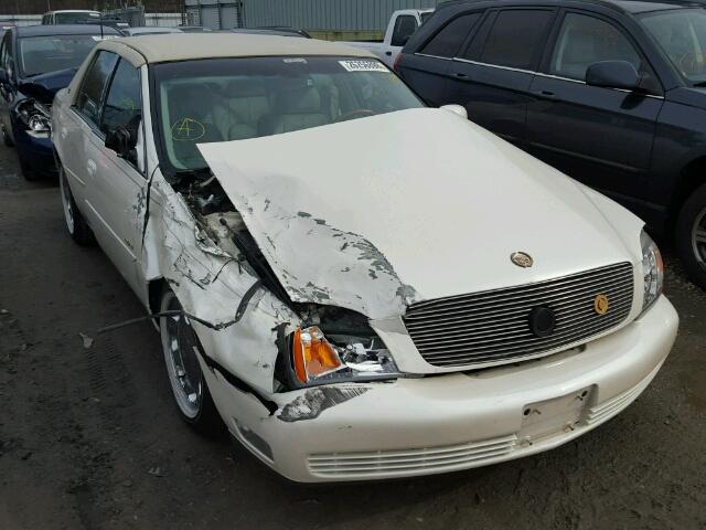 1G6KE57Y1YU262510 - 2000 CADILLAC DEVILLE DH WHITE photo 1