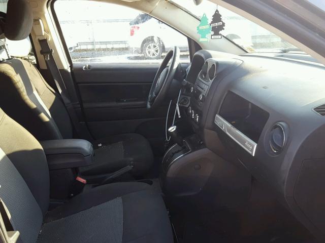 1C4NJCBA8ED843731 - 2014 JEEP COMPASS SP GRAY photo 5