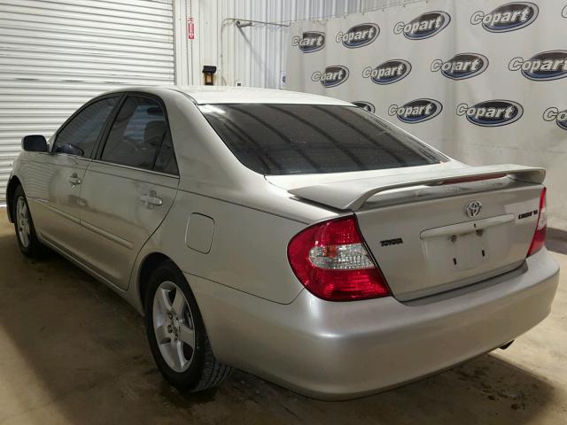 4T1BE30K03U660531 - 2003 TOYOTA CAMRY LE SILVER photo 3