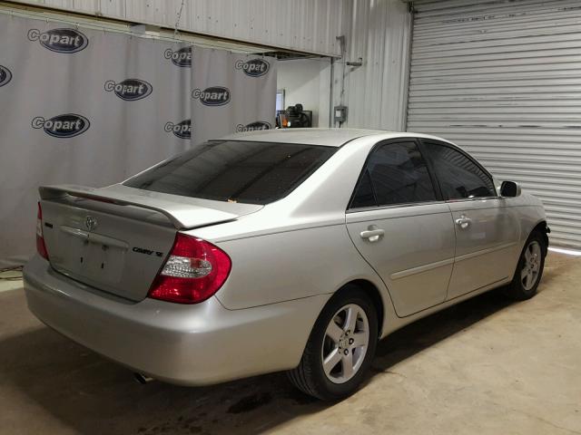 4T1BE30K03U660531 - 2003 TOYOTA CAMRY LE SILVER photo 4