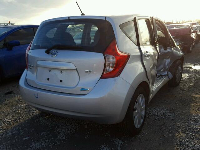 3N1CE2CP2FL387359 - 2015 NISSAN VERSA NOTE SILVER photo 4