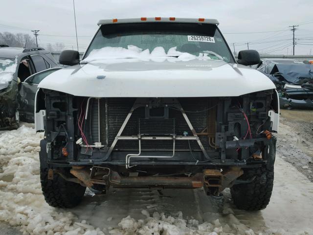 1GCHK29U06E126076 - 2006 CHEVROLET SILVERADO WHITE photo 9