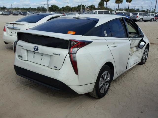 JTDKARFU4G3006655 - 2016 TOYOTA PRIUS WHITE photo 4