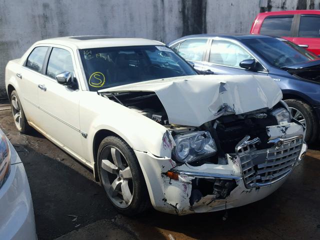 2C3JA63H75H560806 - 2005 CHRYSLER 300C CREAM photo 1