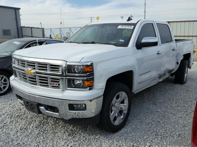 3GCUKSEJ0FG489996 - 2015 CHEVROLET SILVERADO WHITE photo 2